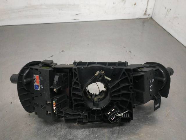 7701060400 Renault (RVI)