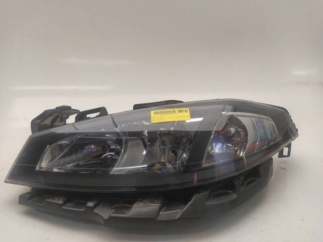 7701061669 RENAULT Faro izquierdo  disponible Ourense