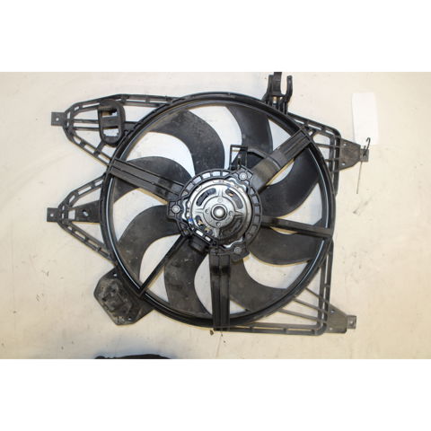 Ventilador de refrigeración del motor 7701062959 RENAULT