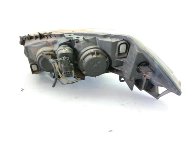 7701064017 Faro derecho  comprar en Pontevedra
