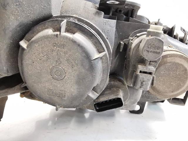 RENAULT 7701064018 Faro izquierdo comprar Barcelona