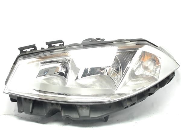 7701064018 Faro izquierdo  disponible Utrera