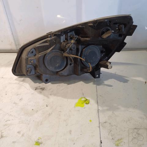 7701064130 Faro derecho  comprar en Reus