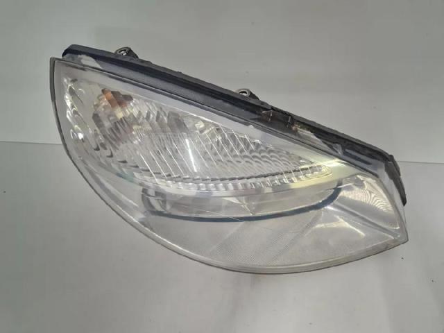 RENAULT 7701064130 Faro derecho  comprar en Murcia