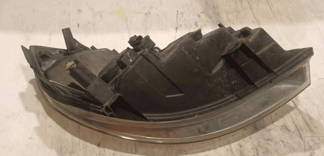 7701064132 RENAULT Faro izquierdo  comprar en Lleida