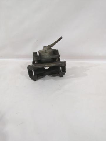 7701065267 RENAULT Pinza de freno delantera derecha  en stock Gandía