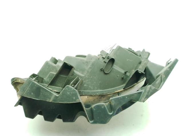 7701065914 Faro derecho  en stock Sabadell