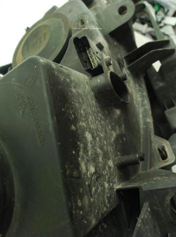 7701065914 RENAULT Faro derecho  comprar en Oviedo