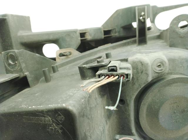 7701065914 Faro derecho  comprar en Reus