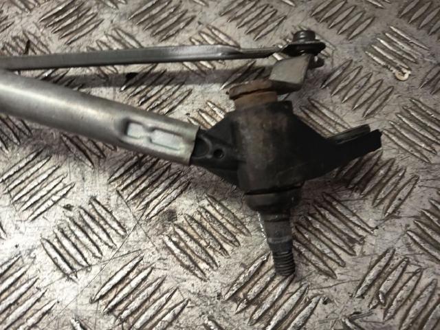 7701066449 RENAULT Motor del limpiaparabrisas  disponible Ourense