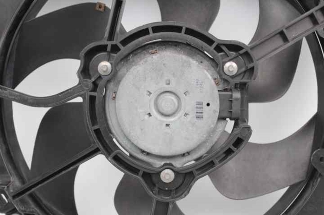 7701068310 Ventilador eléctrico de refrigeración completo (motor y hélice)  disponible Burgos