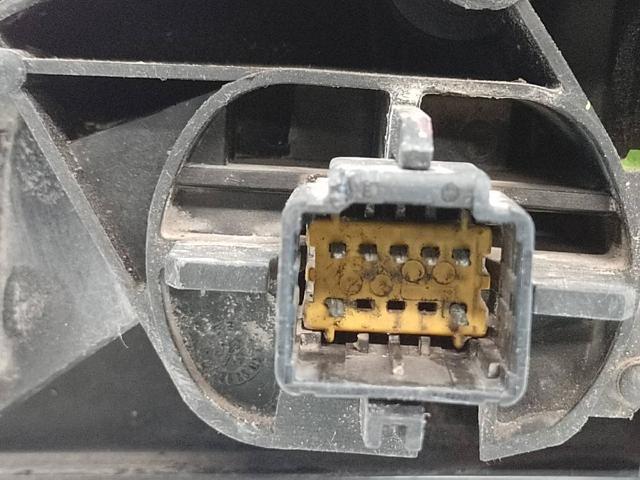 RENAULT 7701068385 Espejo de retrovisor derecho  en stock Terrassa