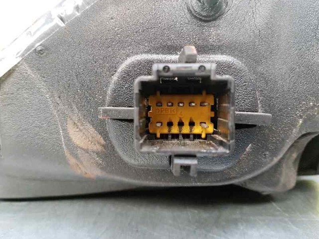 7701068385 RENAULT Espejo retrovisor derecho  comprar en Jaén