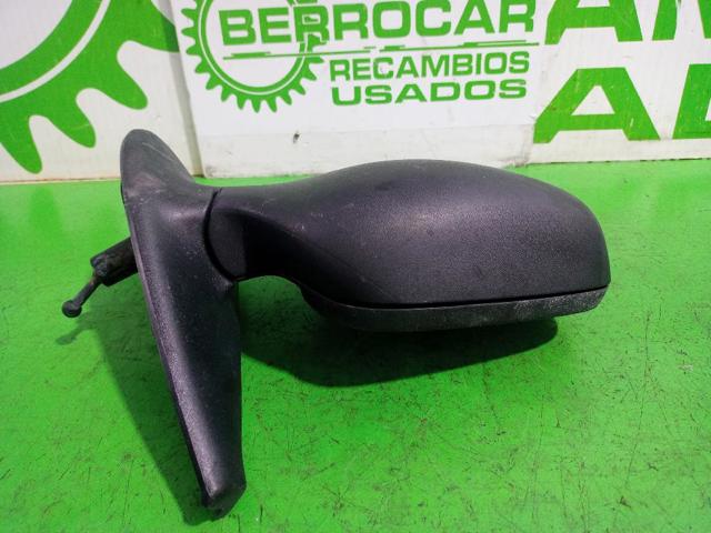 7701068835 Espejo retrovisor derecho  disponible Utrera