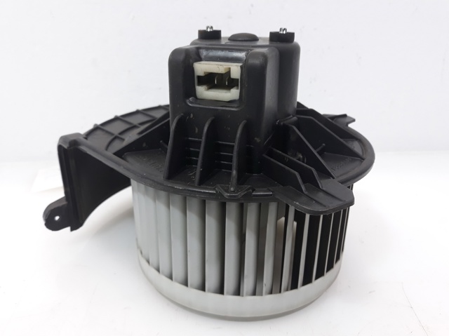 Ventilador calefaccion para renault master iii furgón 2.3 dci 130 rwd (fv01, fv10, fv11, fv12) m9t b8 7701068976