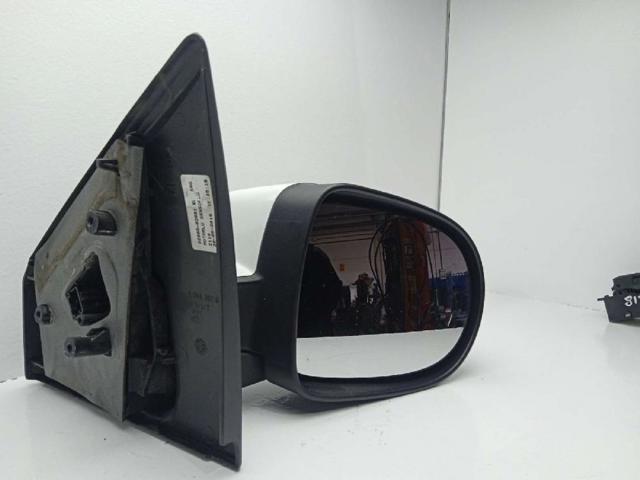 RENAULT 7701071866 Espejo retrovisor derecho  disponible Valladolid