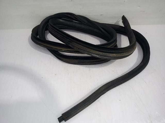 Clip de sello de puerta 7701204862 RENAULT