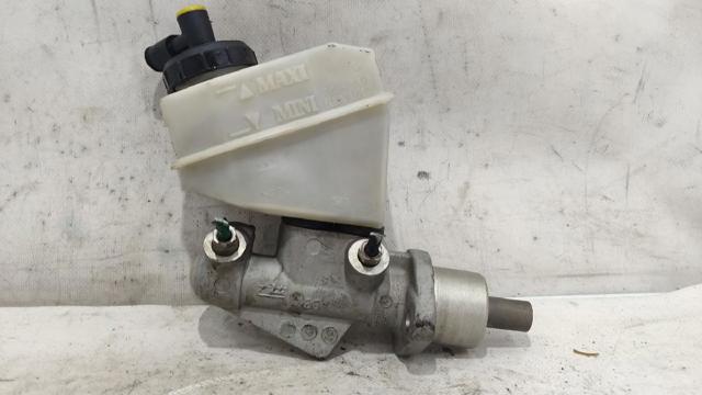 7701205742 RENAULT Cilindro maestro de frenos  en stock Córdoba