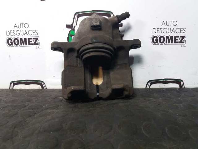 RENAULT 7701205833 Pinza de freno delantera derecha  en stock Terrassa