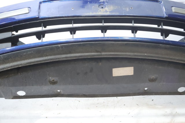 RENAULT 7701206433 Parachoques delantero  disponible Lugo