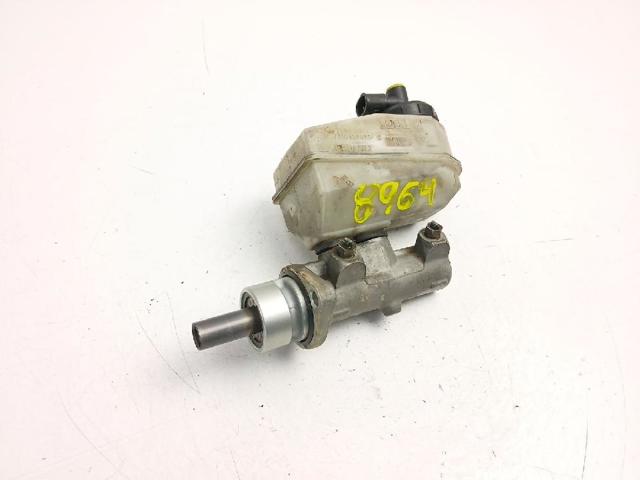 7701206792 RENAULT Cilindro maestro de frenos comprar Bilbao