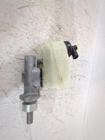 7701206792 RENAULT Cilindro principal de freno  disponible Vigo