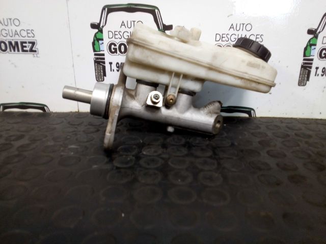 7701207697 RENAULT Cilindro maestro de frenos  en stock Córdoba