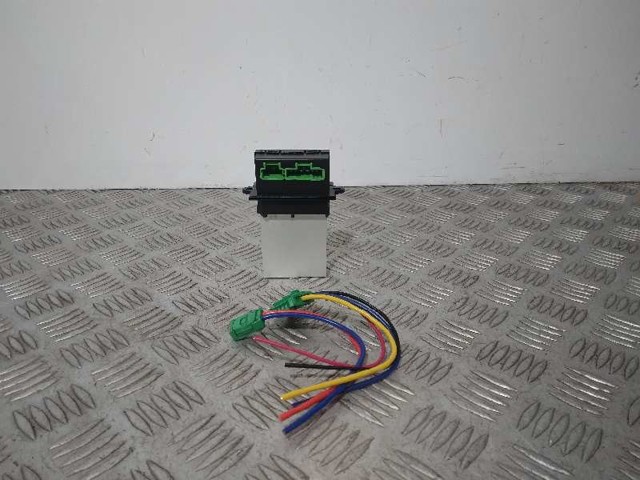 7701207718 RENAULT Resistencia del ventilador del habitáculo  disponible Alicante