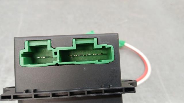 RENAULT 7701207718 Resistencia de calefacción comprar Pamplona