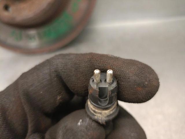 7701207823 Renault (RVI)