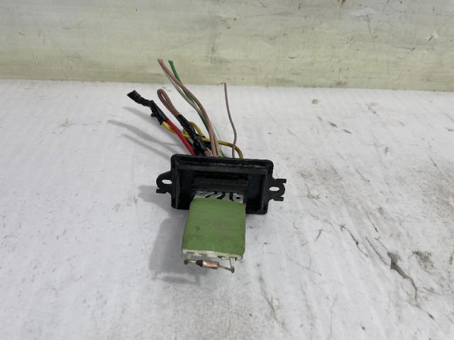 RENAULT 7701207876 Resistencia del motor del ventilador del aire acondicionado  disponible España