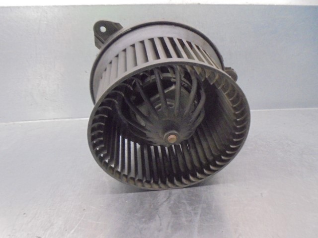7701208225 Ventilador habitáculo  en stock Sabadell