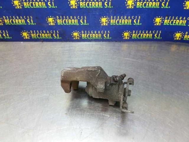 7701208257 Pinza de freno trasera derecha  comprar en Reus
