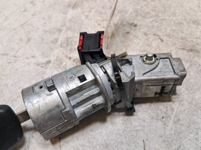 7701208408 RENAULT Cerradura de encendido  comprar en Lleida