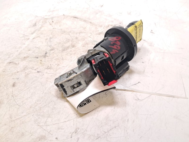 7701208408 Cerradura de encendido  disponible Málaga