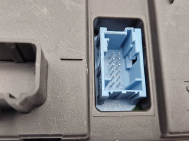 7701208975 RENAULT Módulo de modos de calefacción/aire acondicionado  comprar en Lleida