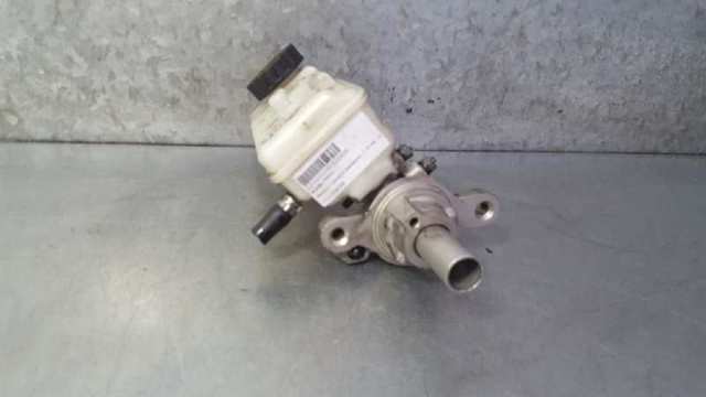 7701209764 Cilindro principal de freno  disponible Málaga