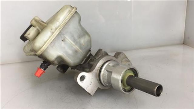 7701210057 RENAULT Cilindro principal de freno  disponible Ourense