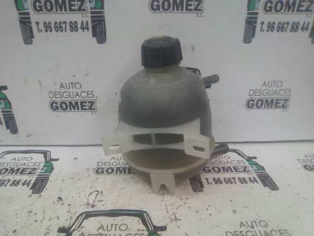 7701468746 Vaso de expansión  en stock Sabadell