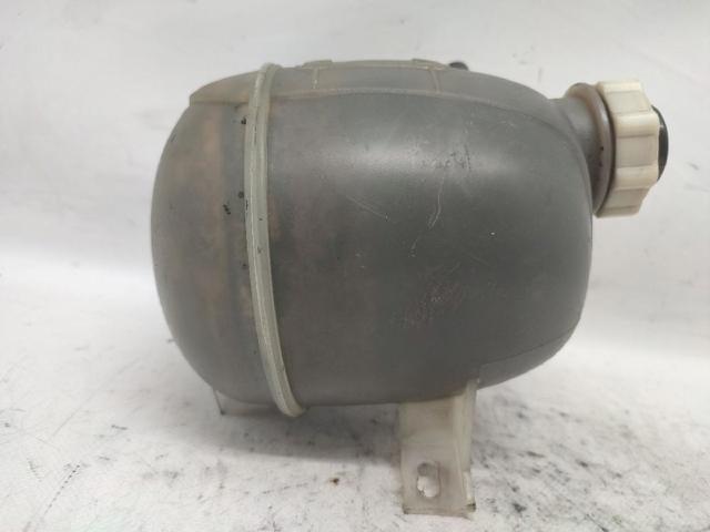 7701468746 Botella de refrigeración  disponible Burgos