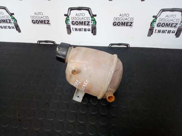 RENAULT 7701468746 Vaso de expansión  en stock Terrassa