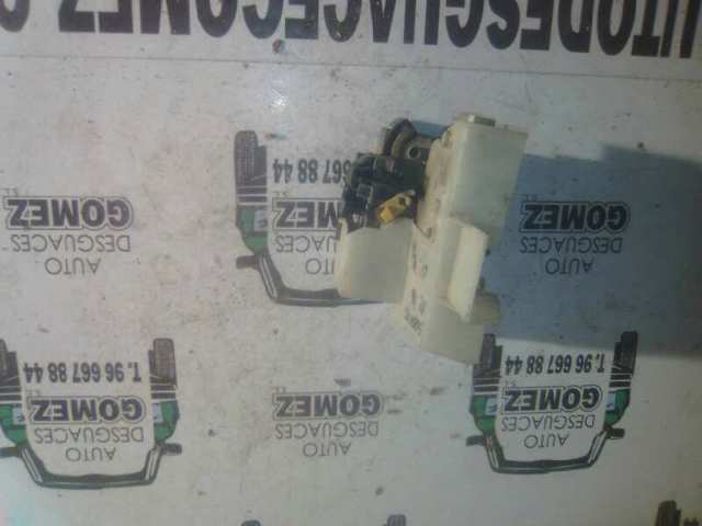 RENAULT 7701469180 Cerradura comprar Barcelona
