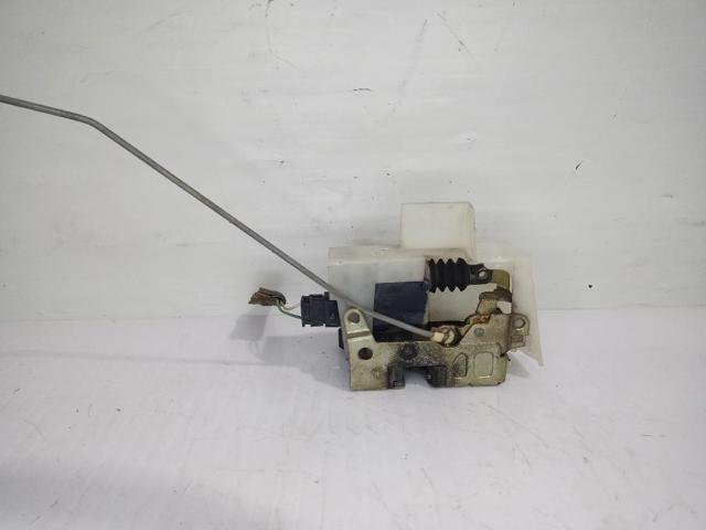 7701469181 Cerradura de puerta delantera derecha  disponible Utrera