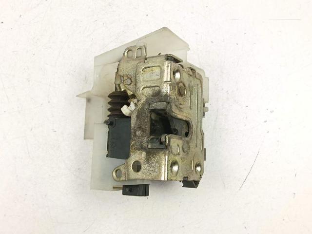7701469181 RENAULT Cerradura de puerta delantera derecha comprar Alcalá