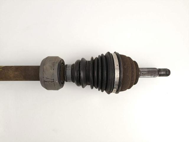 RENAULT 7701469375 Semieje delantero derecho  disponible Valladolid