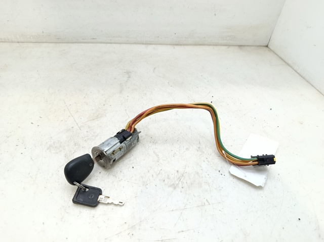 7701469419 RENAULT Juego de cilindros de cerradura  disponible Vigo