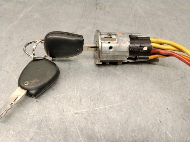 7701469419 RENAULT Cilindros de cerradura  en stock Córdoba