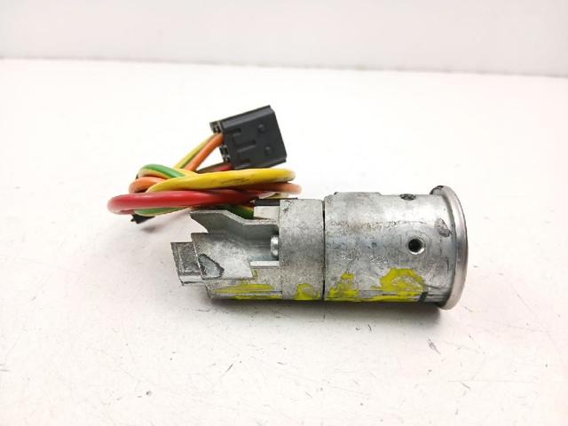 7701469419 Cilindros de cerradura  en stock Sabadell