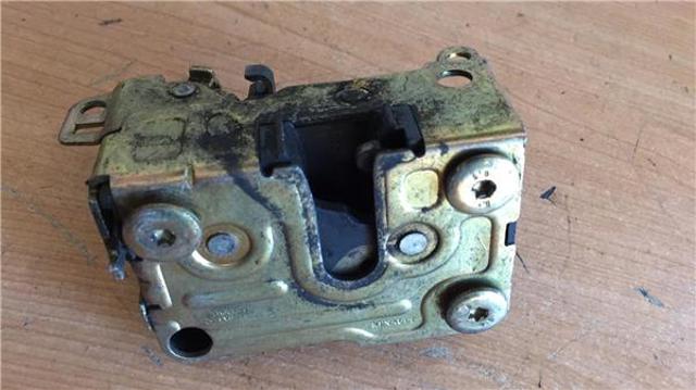 RENAULT 7701469940 Cerradura de puerta trasera izquierda  comprar en Murcia