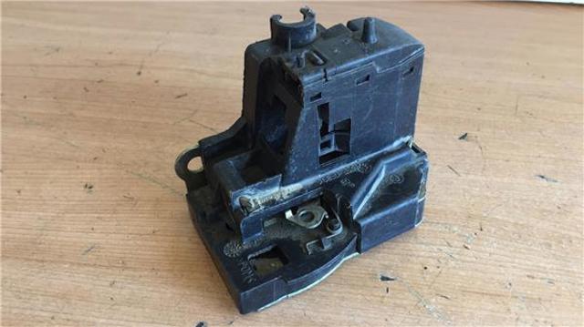 7701469940 Cerradura de puerta trasera izquierda  comprar en Reus